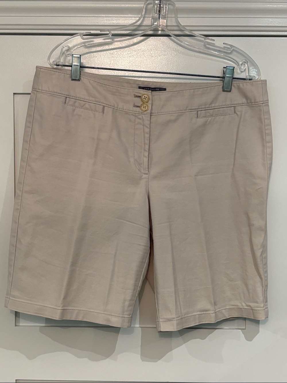 Ann Taylor Light Beige Stretch Bermuda Shorts